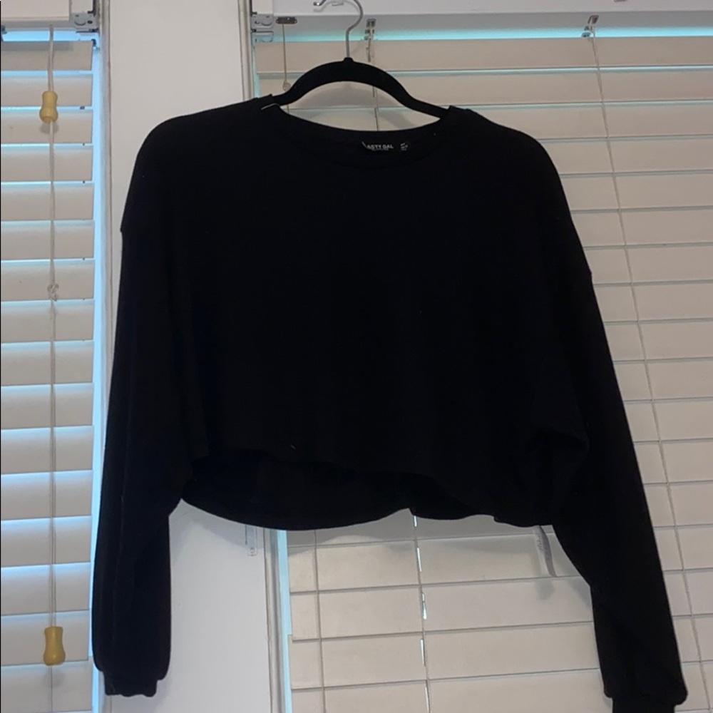 Crop light weight sweater